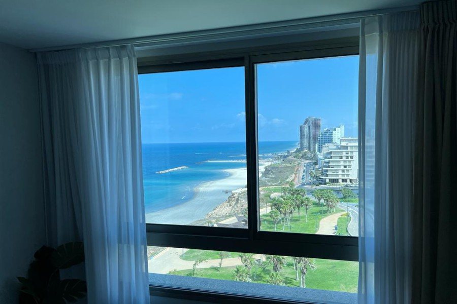 סוויטה על הים נתניה - חדר לפי שעה בנתניה