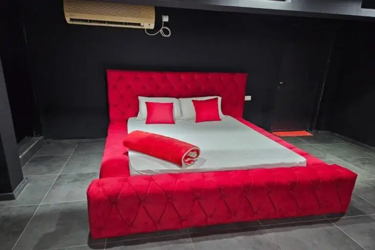 Black&red · תמונה 5