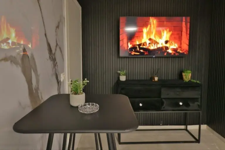 Hot Room · תמונה 2
