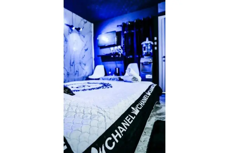 White Rooms · תמונה 5